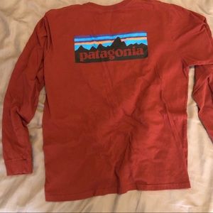 Men’s Patagonia long sleeve shirt XL